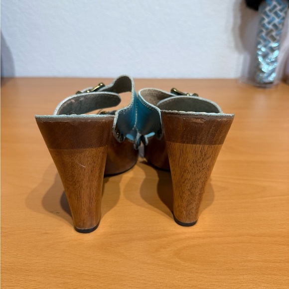 Diego di Lucca Teal Platform Mules with Strappy Design - Picture 4 of 9